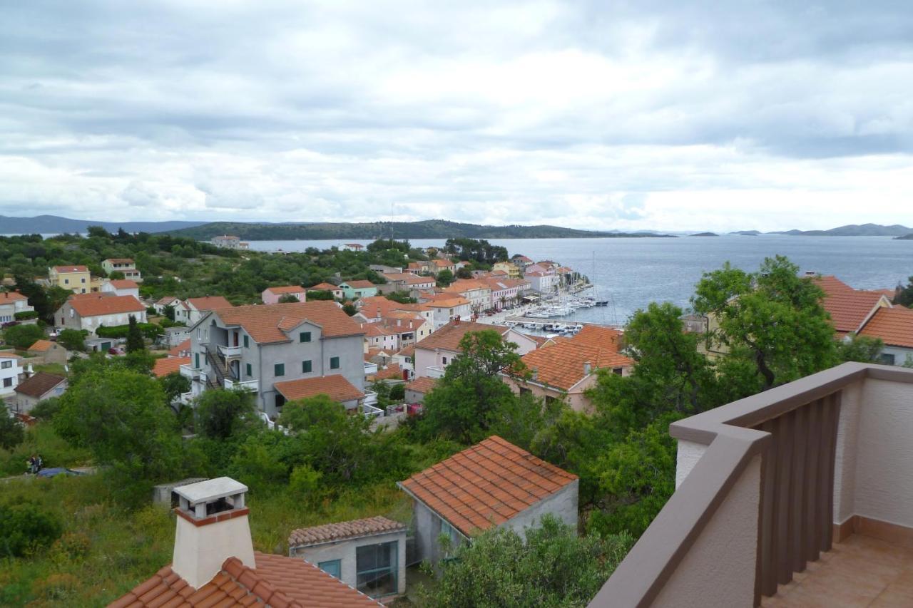 Apartments With A Parking Space Sali, Dugi Otok - 8154 מראה חיצוני תמונה